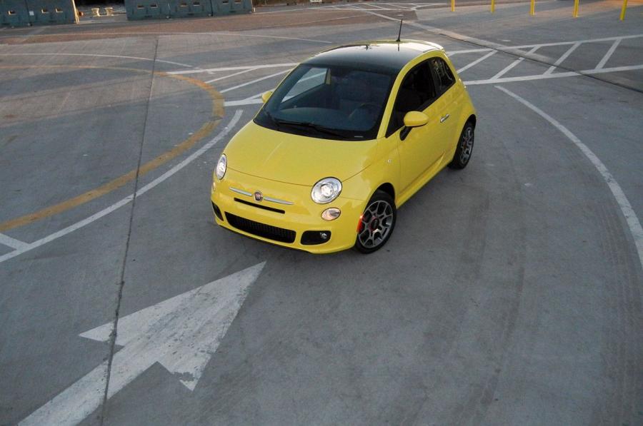  Fiat 500 2012 года  (фото 14 из 54)